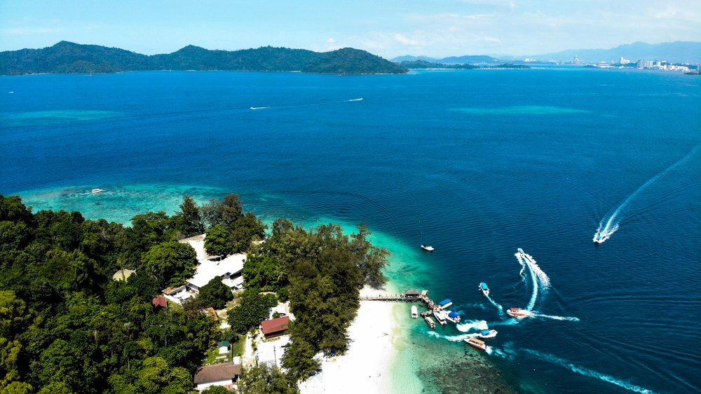 Perhentian Islands – explore to travel
